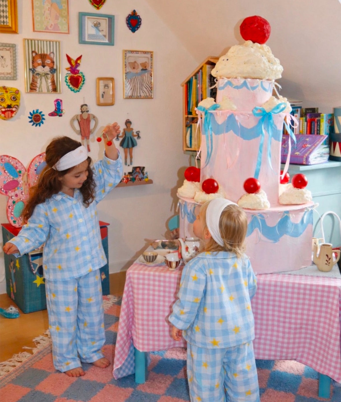 Starry pajamas set